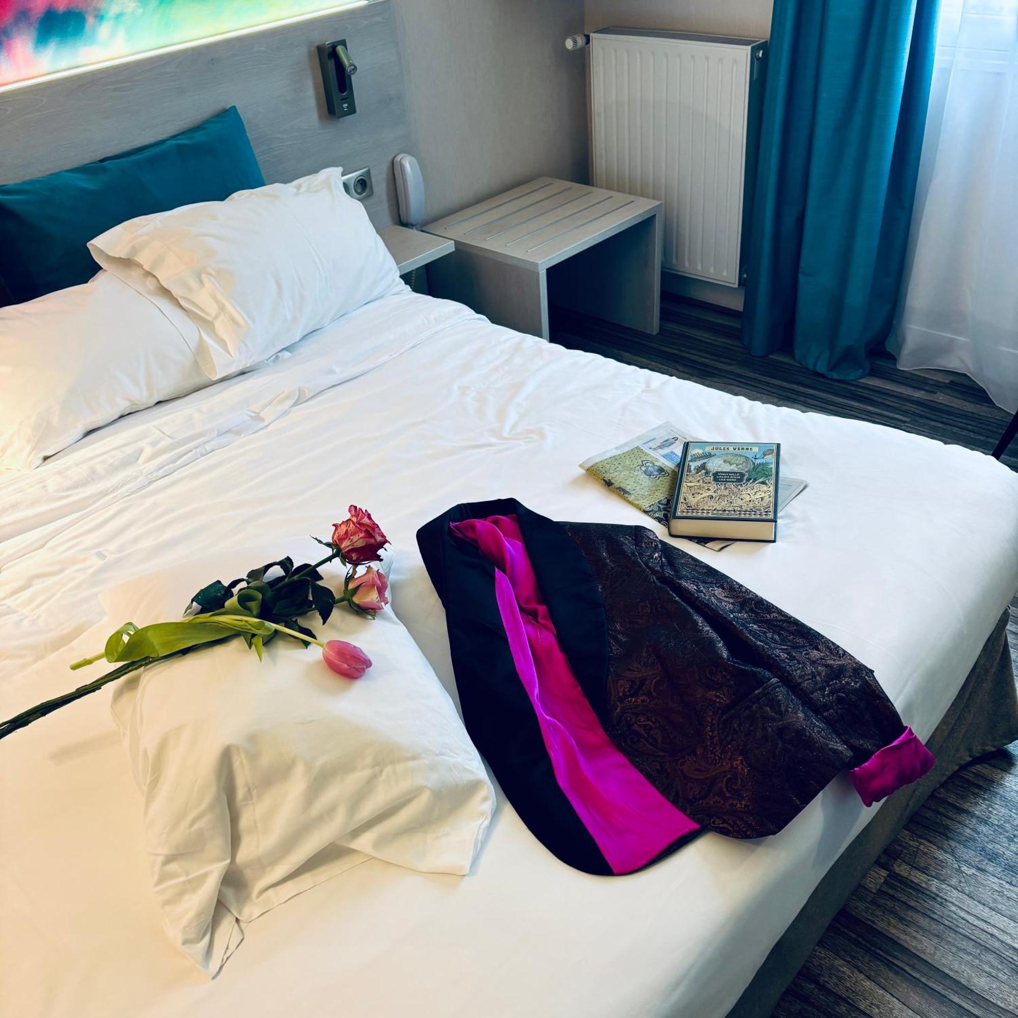 Hotel Logis Le Fontarabie Fontenay-le-Comte Zewnętrze zdjęcie