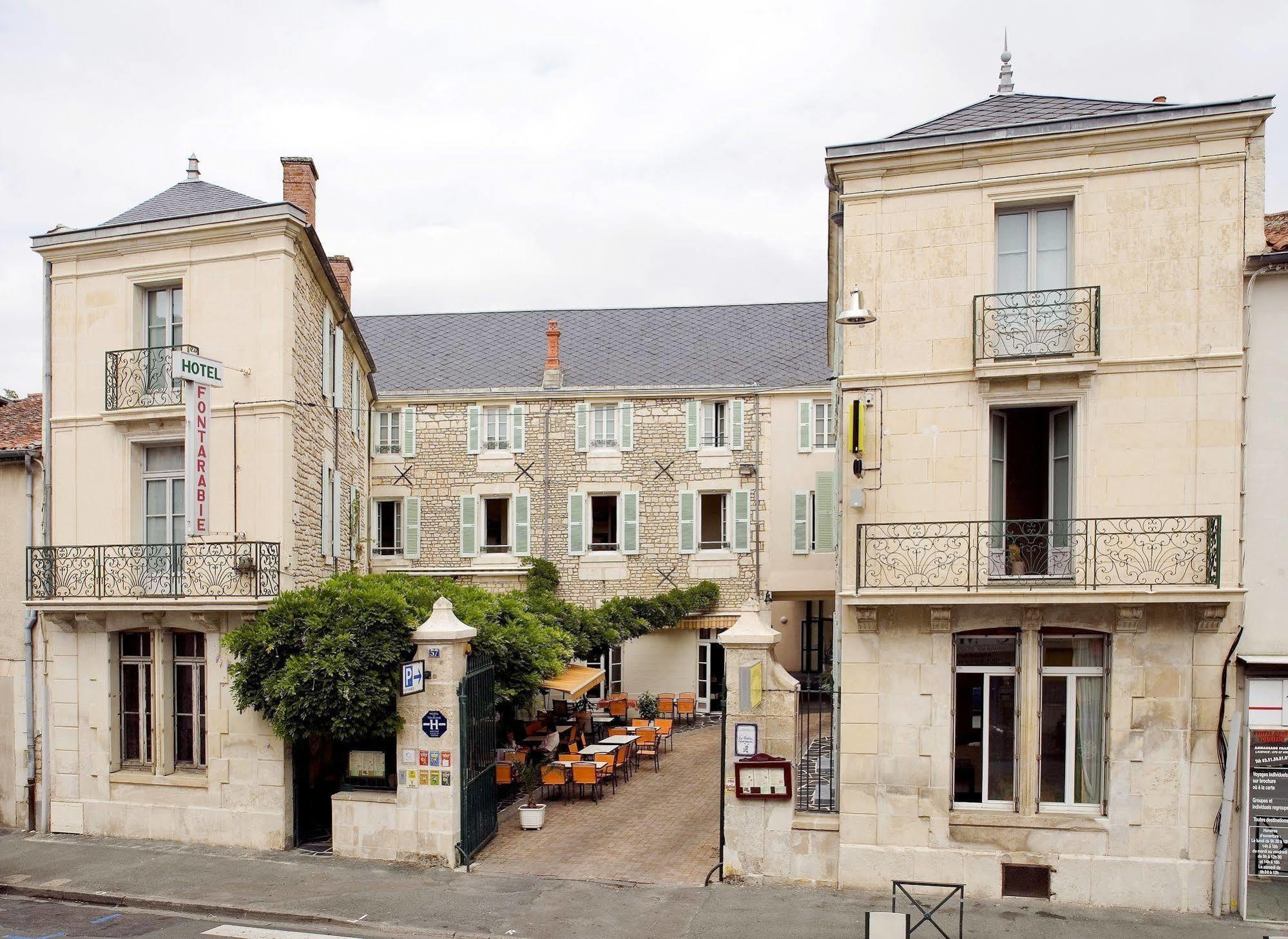 Hotel Logis Le Fontarabie Fontenay-le-Comte Zewnętrze zdjęcie